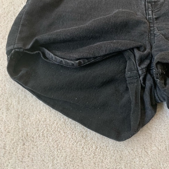 H&M DIVIDED Short jeans size 4/36 - Picture 7 of 9